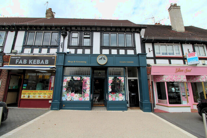 2 Bedroom Apartment To Rent In Petts Wood Road, Orpington, BR5