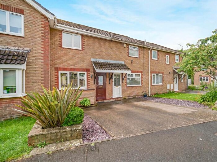 2 Bedroom Terraced House For Sale In Heol-y-carw, Thornhill, Cardiff, CF14