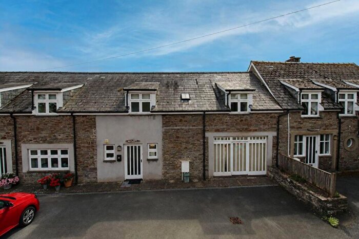 3 Bedroom Terraced House For Sale In Cradoc Road, Brecon, LD3