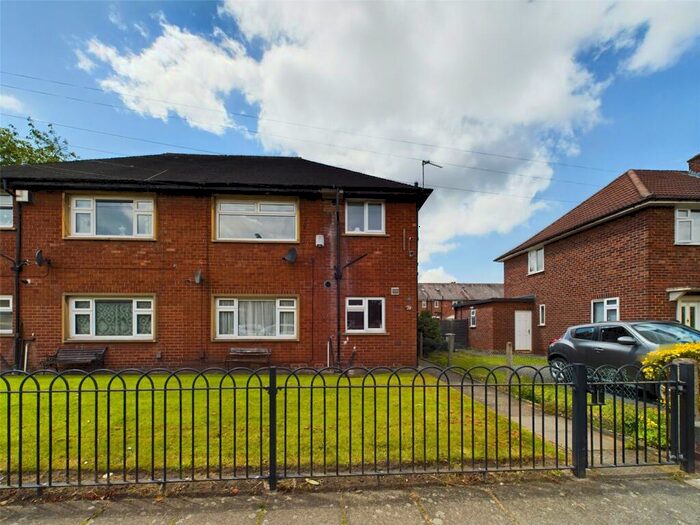 1 Bedroom Apartment To Rent In Fountains Road, Stretford, Manchester, M32