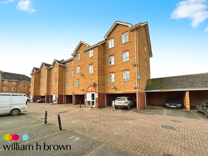 2 Bedroom Apartment To Rent In Timber Court, Grays, RM17