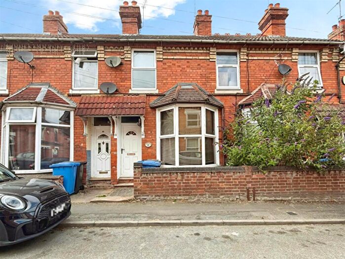 3 Bedroom Terraced House To Rent In King Street, Kettering, NN16
