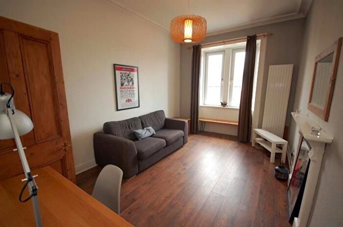 1 Bedroom Flat To Rent In Milton Street, Edinburgh, EH8