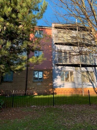 2 Bedroom Flat To Rent In Apartment, Ty Levant, Rhodfa Gwagenni, Barry, CF63