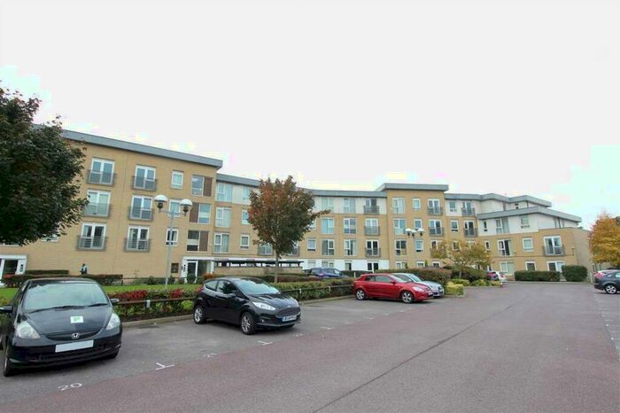 3 Bedroom Apartment To Rent In Priory Mews, Station Avenue, Southend On Sea, SS2
