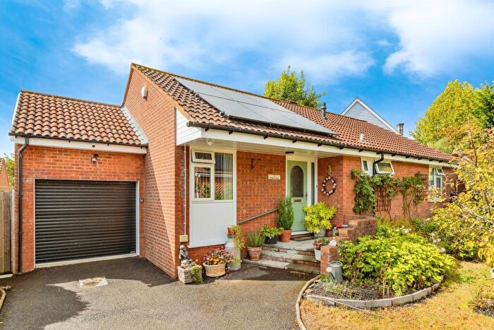 3 Bedroom Detached House For Sale In Dukes Way, Axminster, EX13