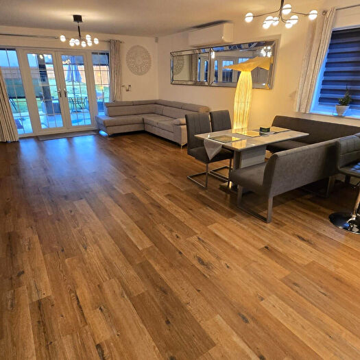 3 Bedroom Detached House To Rent In Mill Lane, Wokingham, Berkshire, RG41