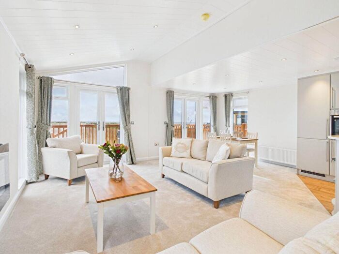 2 Bedroom Lodge For Sale In Bacton, Norwich, NR12