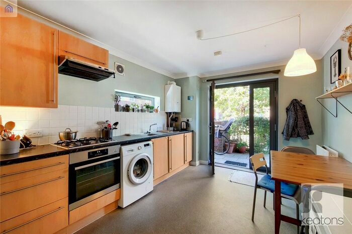 1 Bedroom Flat To Rent In Barfleur Lane, Deptford, London, SE8