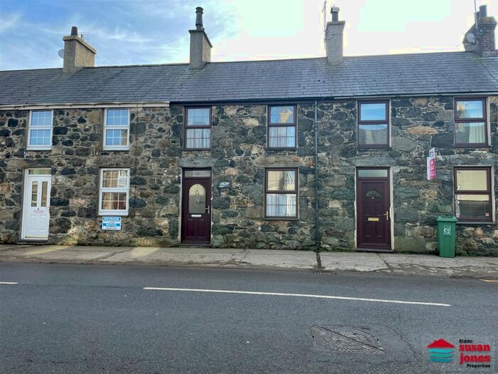 2 Bedroom Terraced House For Sale In Madoc Street, Y Ffor, Pwllheli, LL53