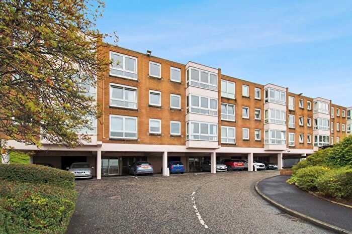 3 Bedroom Flat To Rent In Southbrae Drive, Jordanhill, Glasgow, G13