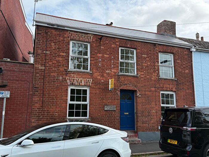 2 Bedroom Terraced House To Rent In Wells Street, Exeter, EX4