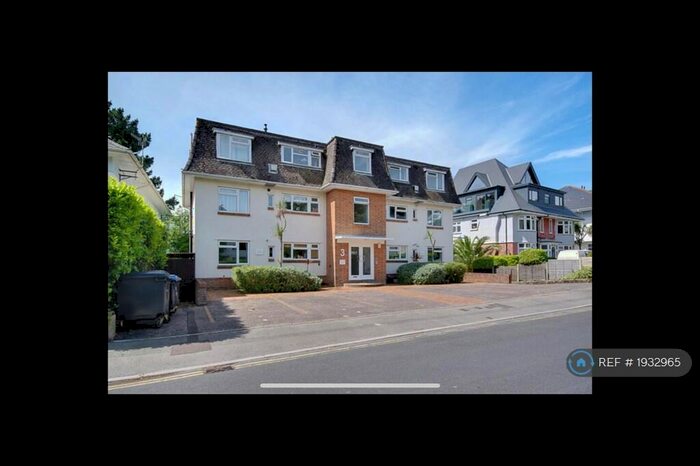 2 Bedroom Flat To Rent In Mansard Court, Poole, BH13