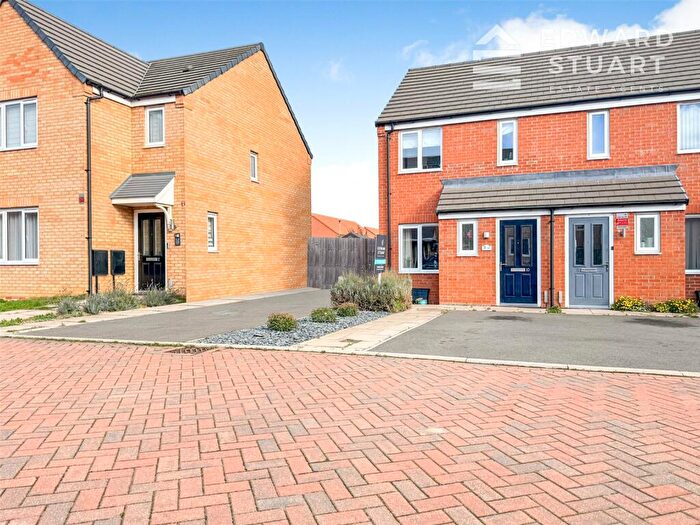 2 Bedroom End Of Terrace House For Sale In Georgia Mews, Peterborough, Cambridgeshire, PE2