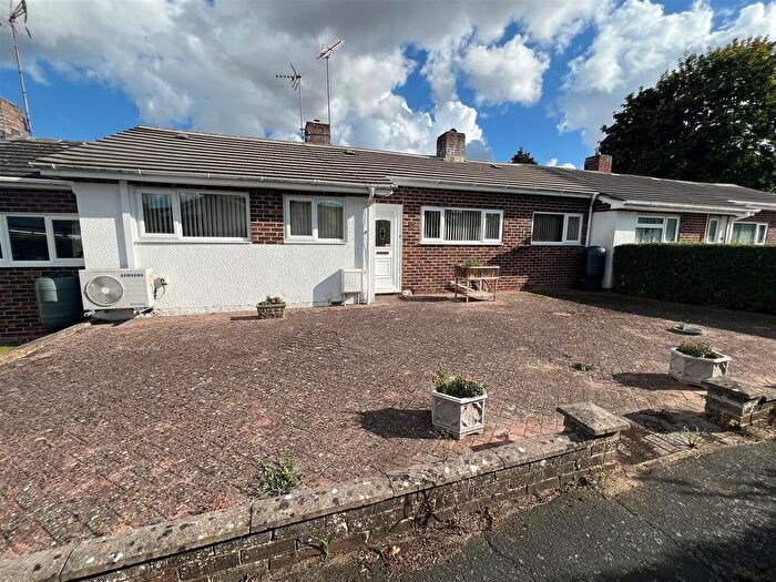 2 Bedroom End Terrace House For Sale In Fairthorne Rise, Old Basing, Basingstoke, RG24