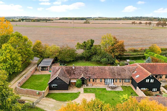 4 Bedroom Semi-detached House For Sale In Long Marston Road, Cheddington, Leighton Buzzard, Buckinghamshire, LU7