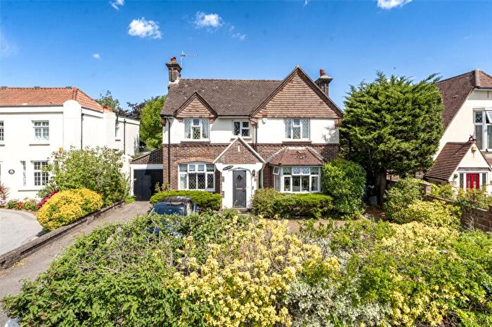 3 Bedroom Detached House For Sale In Offington Avenue, Offington, Worthing, West Sussex, BN14