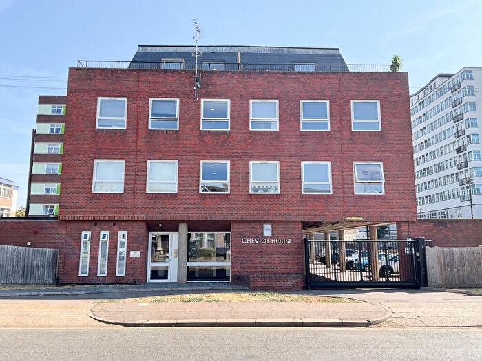 1 Bedroom Flat For Sale In Cheviot House, - Baxter Avenue, Southend-on-Sea, SS2