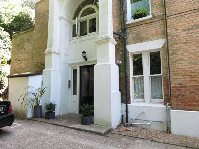 1 Bedroom Maisonette To Rent In Bedroom Maisonette In Bournemouth, BH2