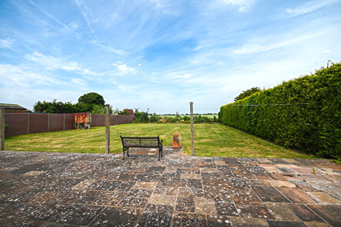 2 Bedroom Bungalow For Sale In Saltney Gate, Saracens Head, Lincolnshire, PE12