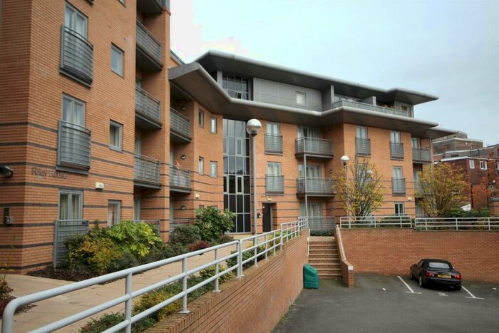 2 Bedroom Apartment To Rent In Cv Central Manor House Drive, CV1