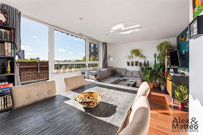 2 Bedroom Flat To Rent In Millender Walk, Bermondsey, SE16