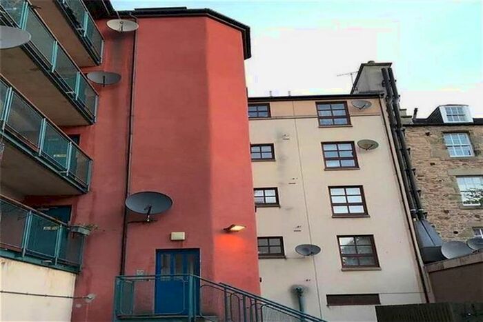 1 Bedroom Flat To Rent In Potterrow, City Centre, EH8