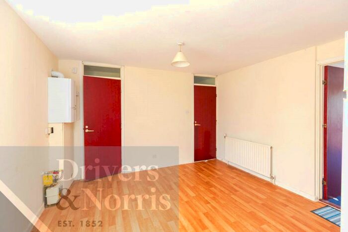 2 Bedroom Apartment To Rent In Louise White House, Hazelville Road, Archway, London, N19