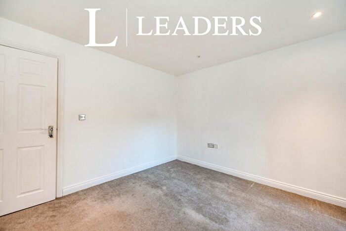 1 Bedroom Flat To Rent In Boyle Court, Claremont Road, Portsmouth, PO1