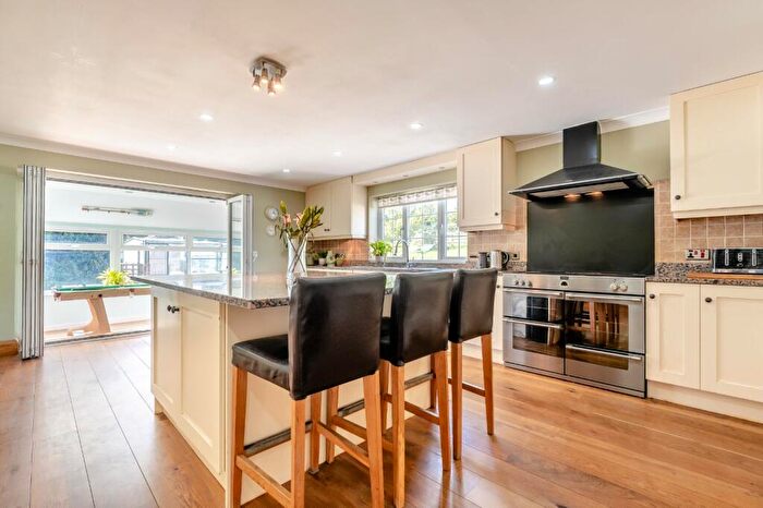 8 Bedroom Equestrian Facility For Sale In Oldstairs Road, Kingsdown, Deal, Kent, CT14