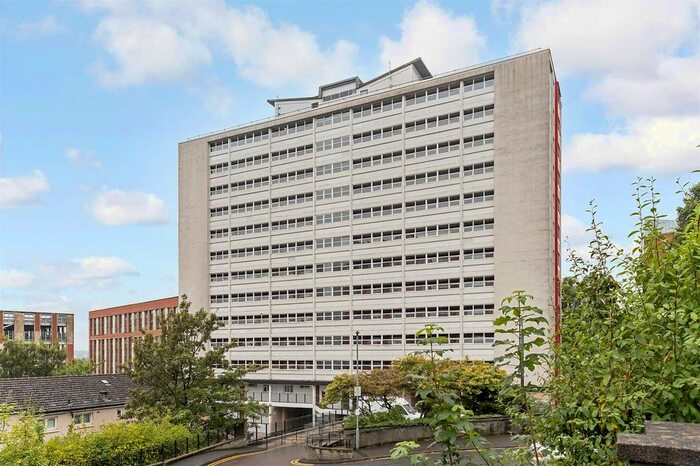 2 Bedroom Flat To Rent In Drygate, Glasgow, G4