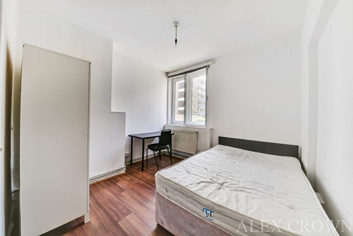 4 Bedroom Flat To Rent In Augustus Street, Somers Town, NW1