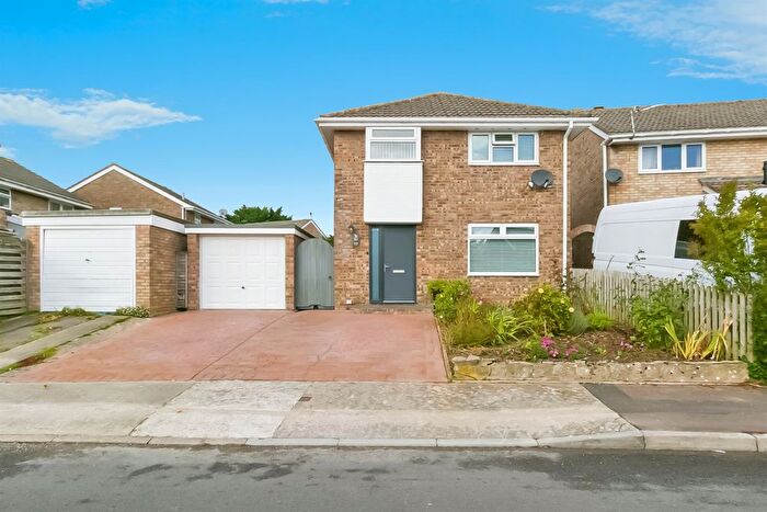 4 Bedroom Detached House For Sale In Harding Close, Boverton, Llantwit Major, CF61