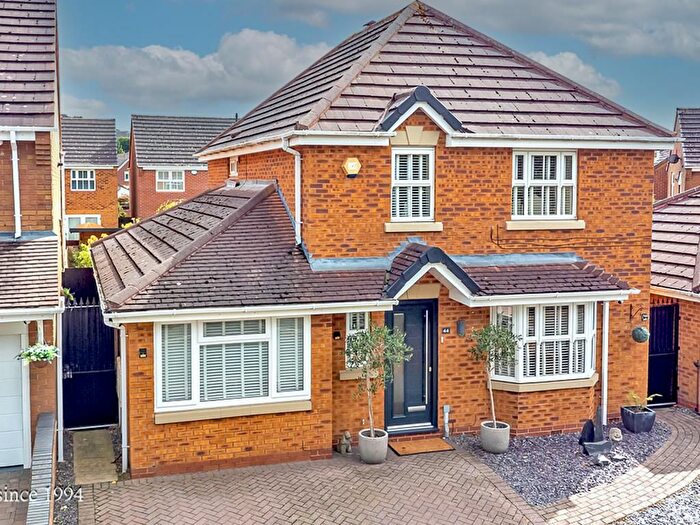 4 Bedroom Detached House For Sale In Meadowsweet Way, Wimblebury, Cannock, WS12