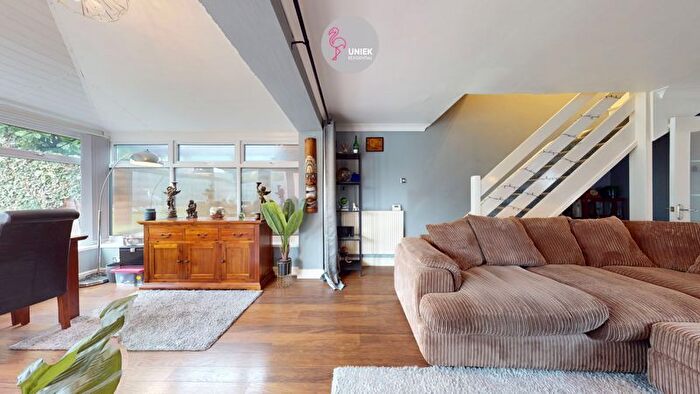 2 Bedroom Semi-Detached House To Rent In Oakleafe Drive, Cardiff, CF23