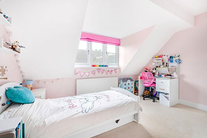 5 Bedroom Detached House For Sale In The Lindens, Hemel Hempstead, HP3