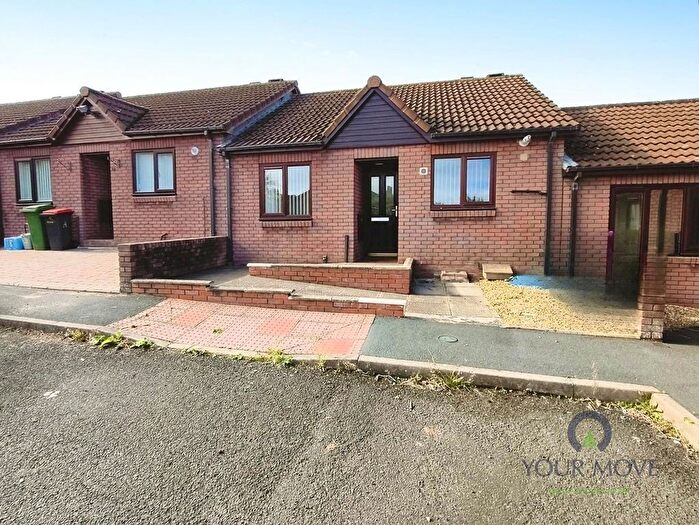 2 Bedroom Bungalow For Sale In Cart Gate, Wellington, Telford, Shropshire, TF1