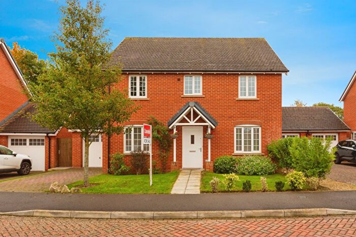 4 Bedroom Detached House For Sale In Storksbill Lane, Southmoor, Abingdon, OX13