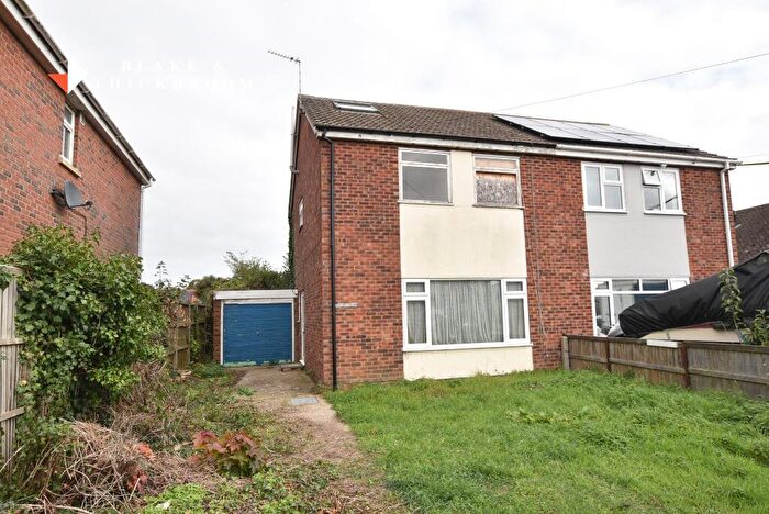 4 Bedroom Semi-Detached House For Sale In Weeley Road, Little Clacton, CO16