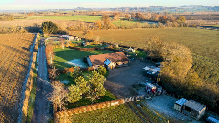 7 Bedroom Barn Conversion For Sale In Shuckburgh Road, Southam, Warwickshire, CV47