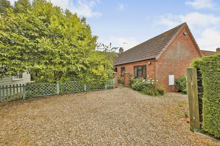 3 Bedroom Detached Bungalow For Sale In Highfield Close, Great Ryburgh, Fakenham, NR21