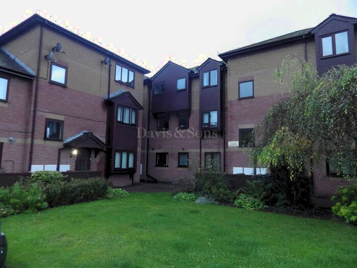 2 Bedroom Flat To Rent In Ebbw Court, Woodward Road, Cross Keys, Newport., NP11