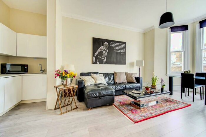 1 Bedroom Flat To Rent In Chelsea, Chelsea, SW10