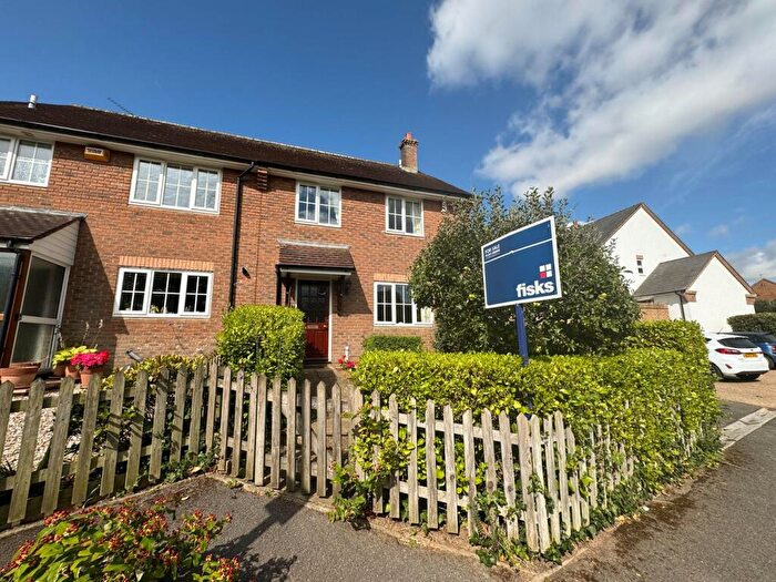 3 Bedroom End Of Terrace House For Sale In Cowdrys Field, Wimborne, BH21