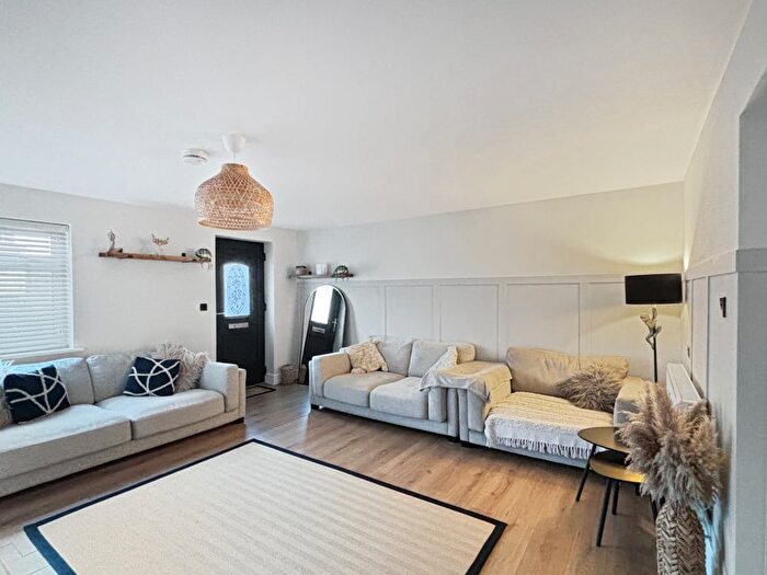 2 Bedroom Semi-detached House For Sale In Denham Close, Wivenhoe, Colchester, CO7