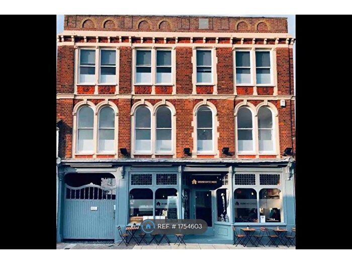 3 Bedroom Flat To Rent In Temperance House, Burnham-On-Crouch, CM0