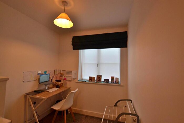 4 Bedroom Terraced House To Rent In Jubilee Drive, Church Crookham, GU52