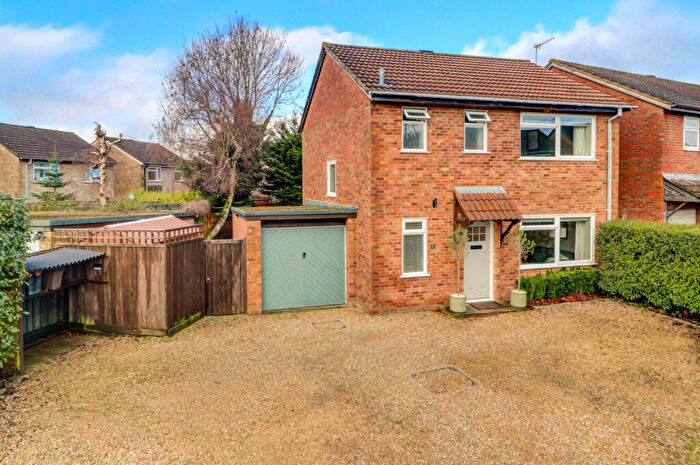 3 Bedroom Detached House For Sale In Stevens Close, Prestwood, Great Missenden, Buckinghamshire, HP16