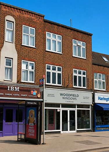 4 Bedroom Flat To Rent In Victoria Road, Ruislip, HA4