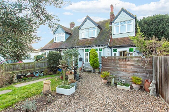 4 Bedroom Detached House For Sale In Selsea Avenue, Herne Bay, Kent, CT6